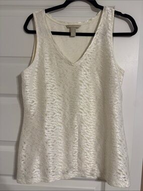 Banana Republic Ivory Textured V-Neck Tank Top